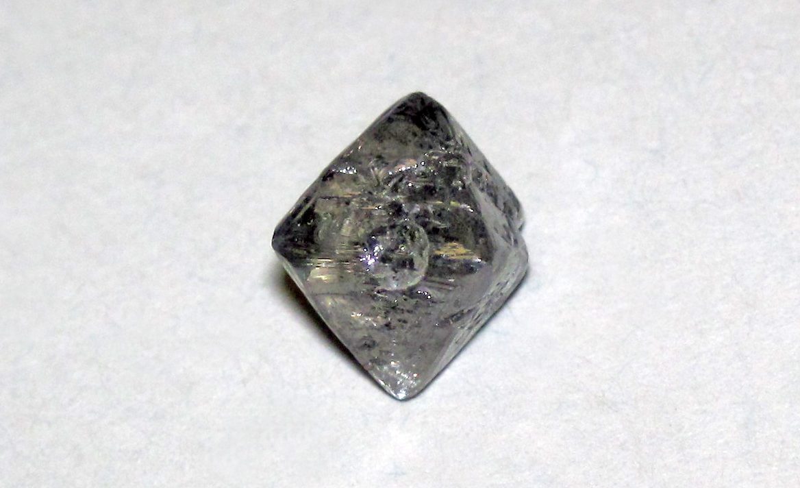 A diamond crystal: giant covalent networks explain extreme hardness and high melting points