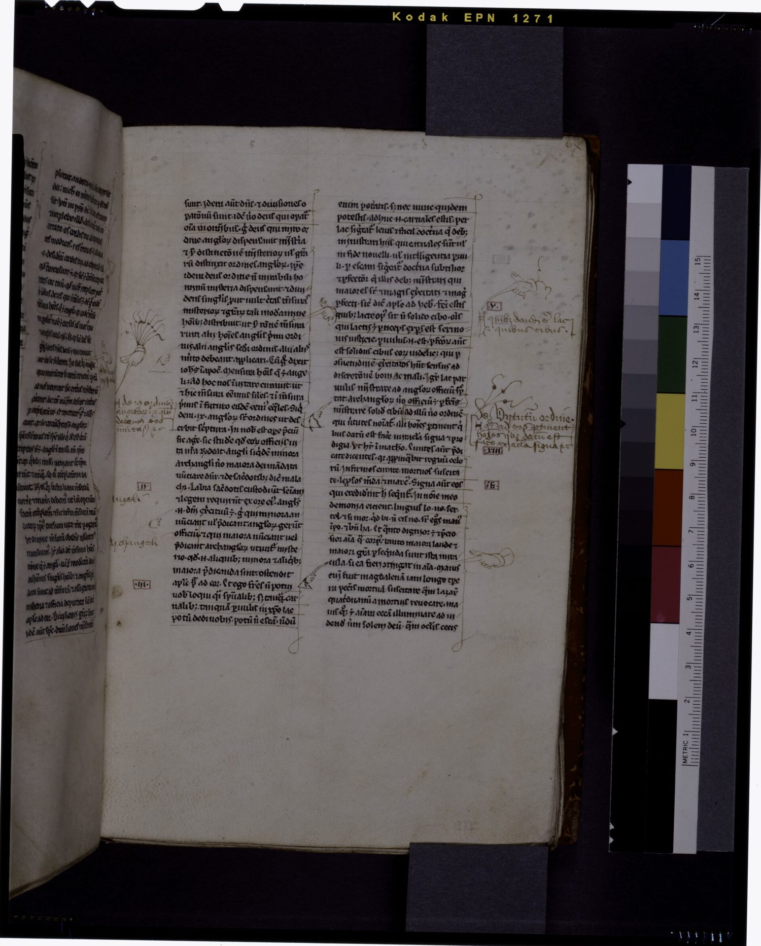 A page carrying its own commentary in the margins - close reading, several centuries early