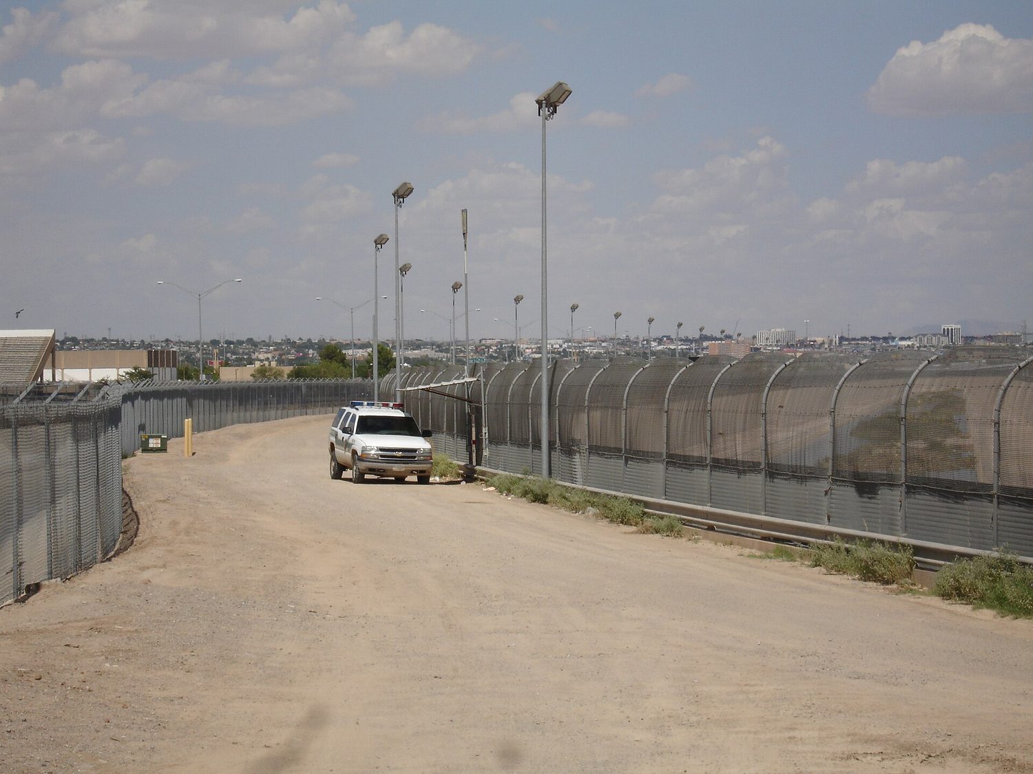 Hard borders and contested control: sovereignty challenges on the ground