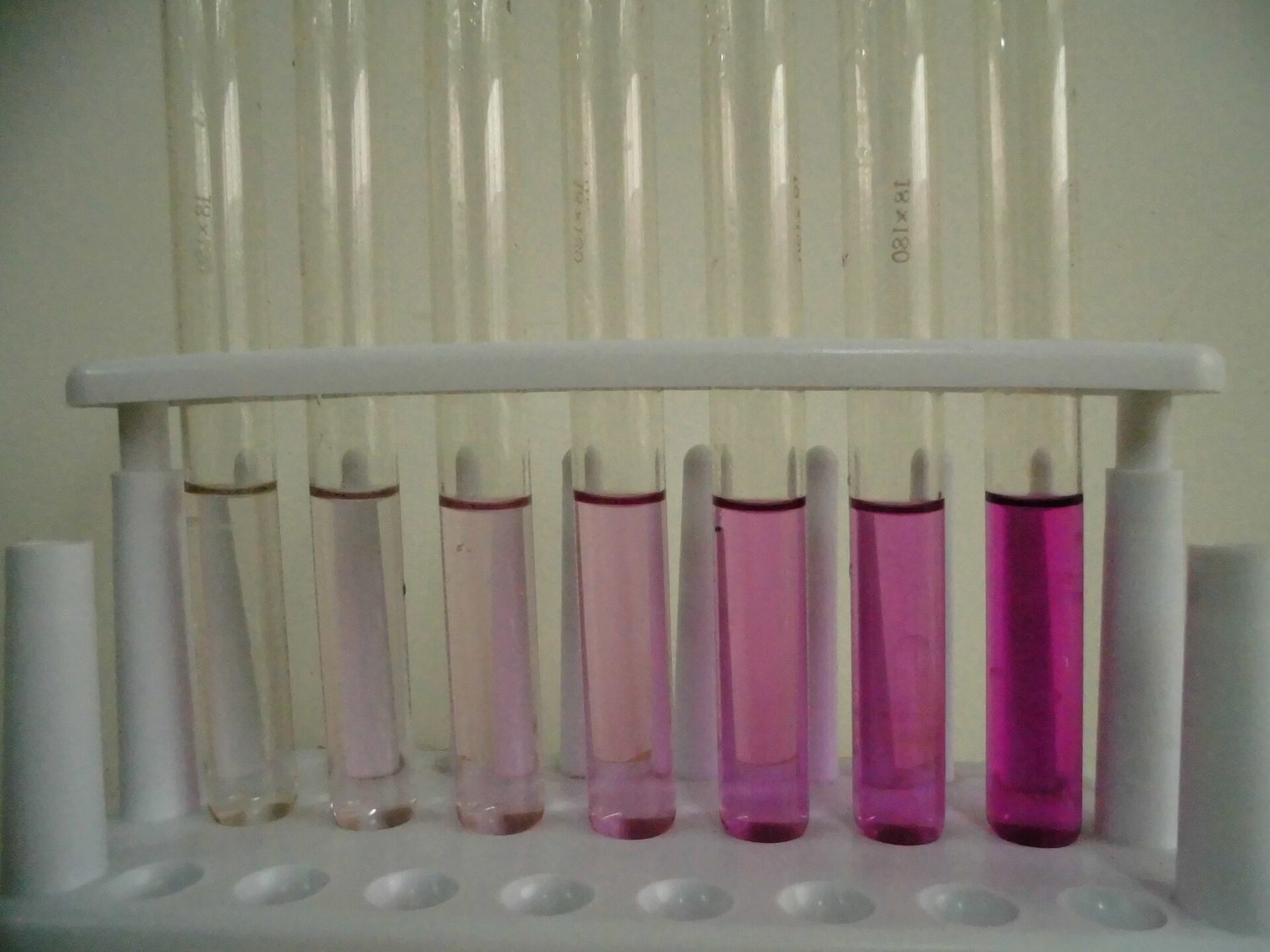 Potassium manganate(VII) makes a deep purple solution